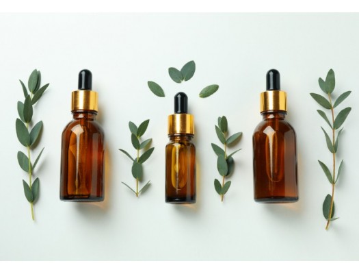 Eukalyptový olej: Přírodní péče o pokožku s antiseptickými a hojivými účinky
